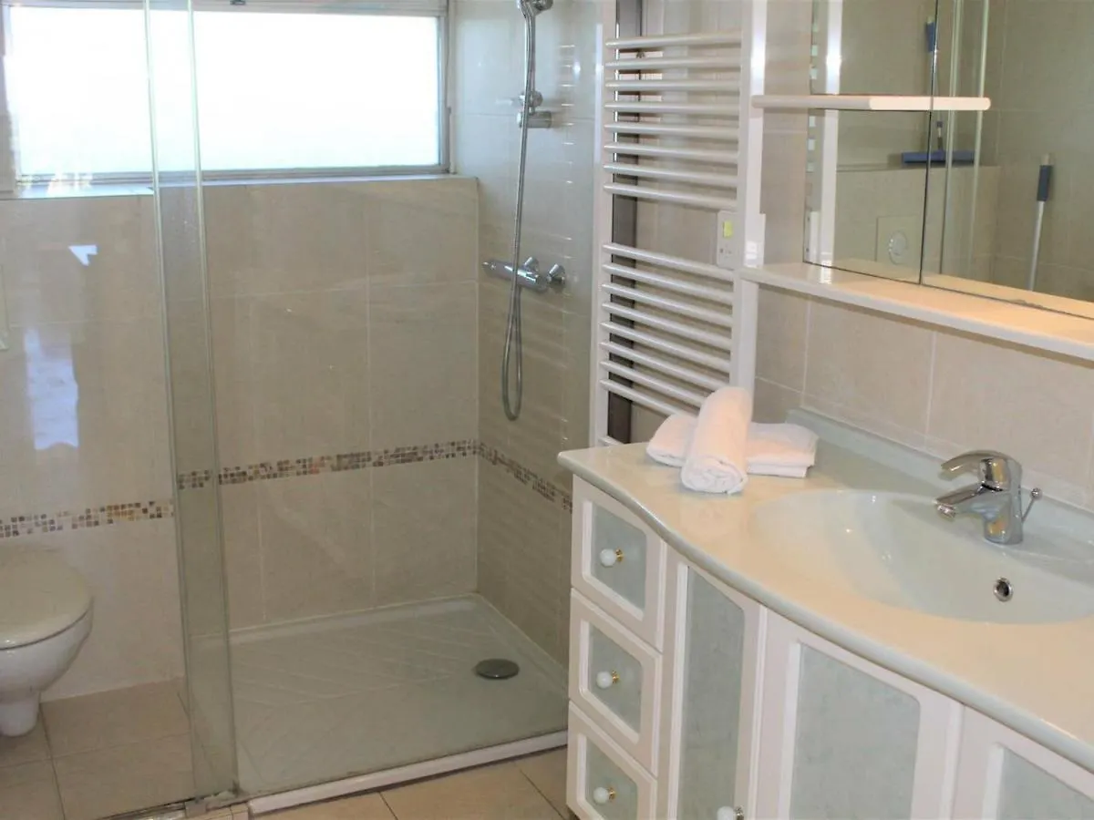 Appartement 3P Avec Terrasse Et Parking, Villeneuve-Loubet Plage - Fr-1-252A-63 Apartment