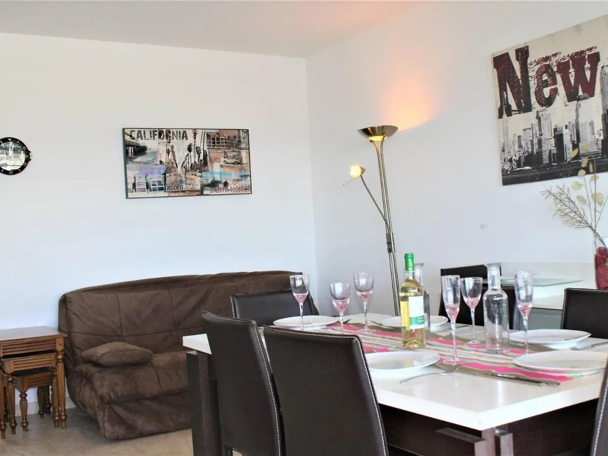 Appartement 3P Avec Terrasse Et Parking, Villeneuve-Loubet Plage - Fr-1-252A-63 Apartment
