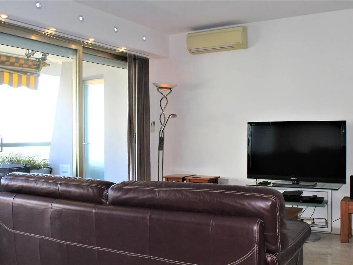 Apartment Appartement 3P Avec Terrasse Et Parking, Villeneuve-Loubet Plage - Fr-1-252A-63